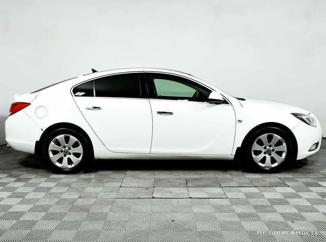 Opel Insignia 2012 с пробегом — фото 4