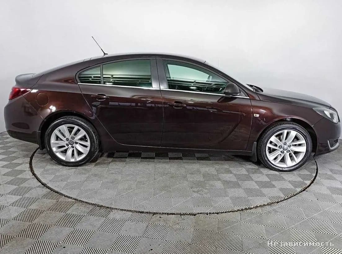 Opel Insignia 2014 с пробегом — фото 4