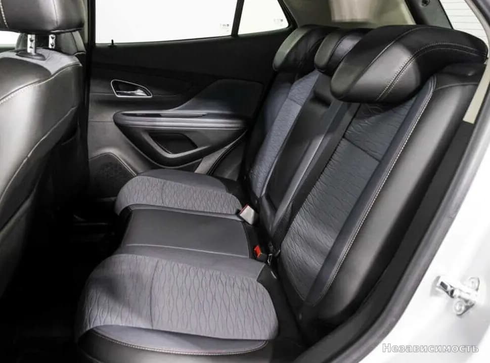 Opel Mokka 2015 с пробегом — фото 10