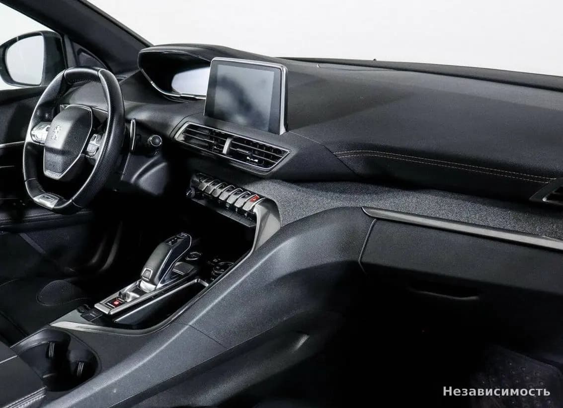 Peugeot 3008 2017 с пробегом — фото 6
