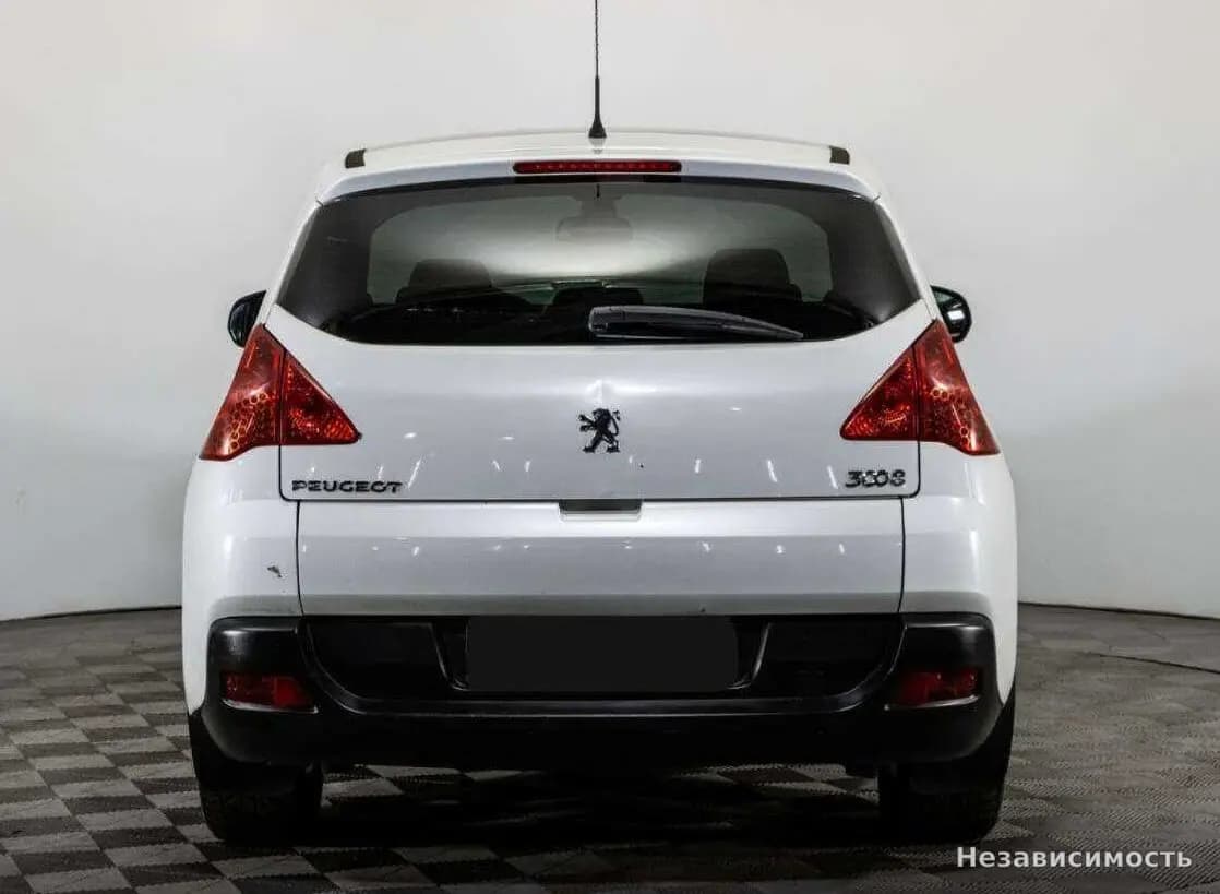 Peugeot 3008 2012 с пробегом — фото 6