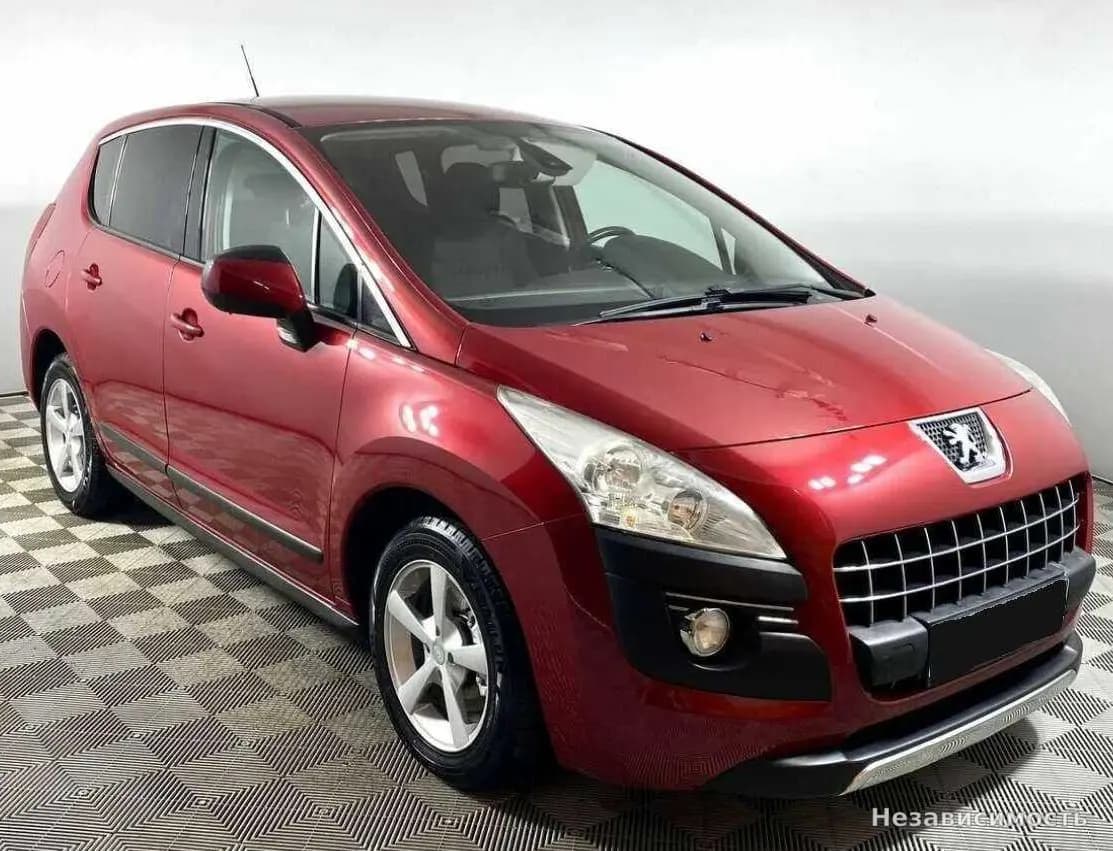 Peugeot 3008 2012 с пробегом — фото 3