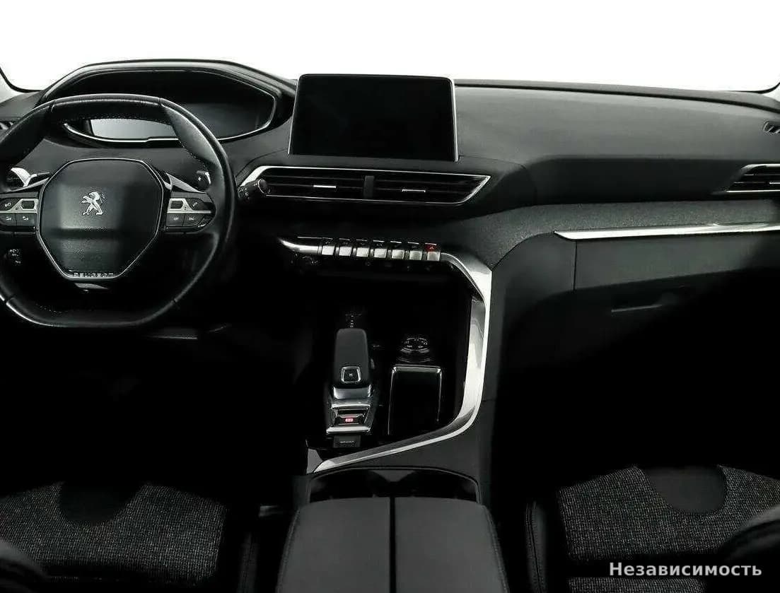 Peugeot 3008 2017 с пробегом — фото 10