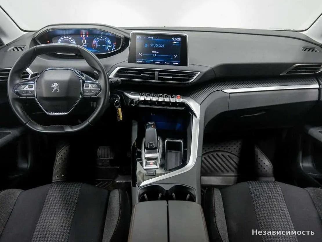 Peugeot 3008 2018 с пробегом — фото 10