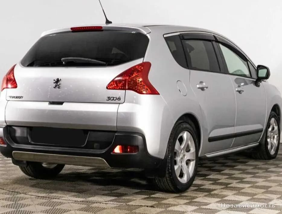 Peugeot 3008 2012 с пробегом — фото 5
