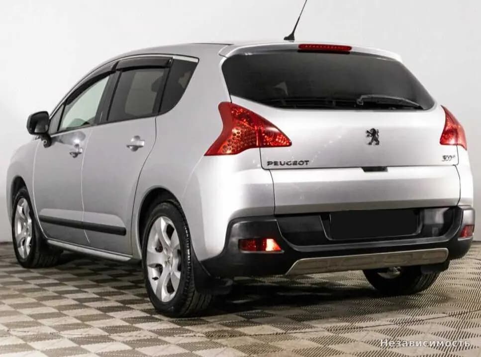 Peugeot 3008 2012 с пробегом — фото 7