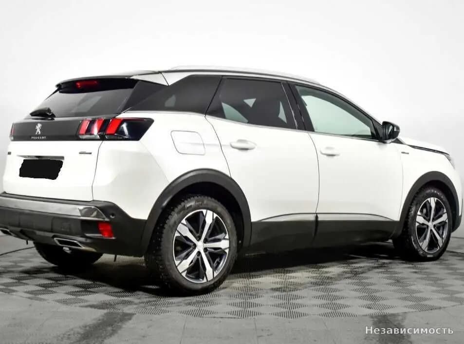 Peugeot 3008 2018 с пробегом — фото 5
