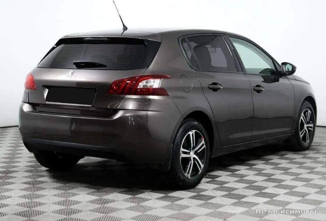 Peugeot 308 2014 с пробегом — фото 5