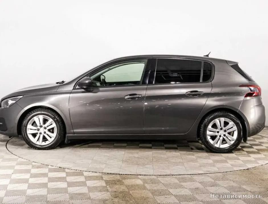 Peugeot 308 2018 с пробегом — фото 8