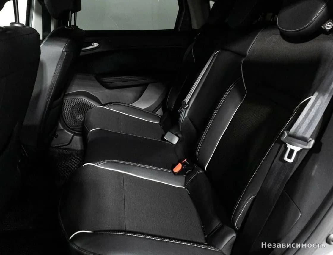 Renault Arkana 2019 с пробегом — фото 10