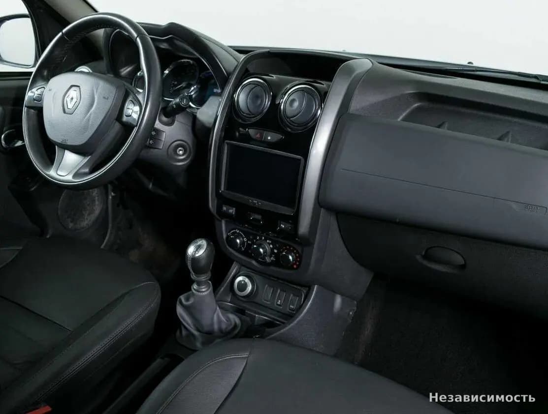 Renault Duster 2018 с пробегом — фото 7