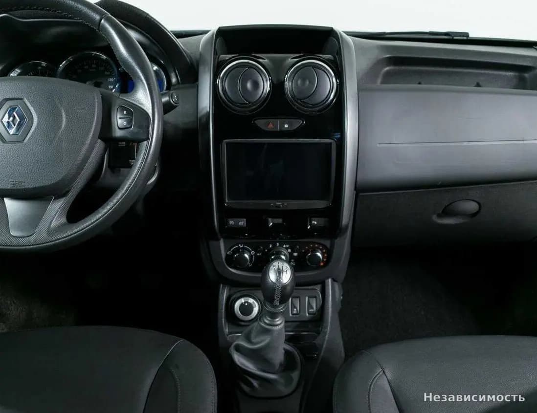 Renault Duster 2018 с пробегом — фото 8