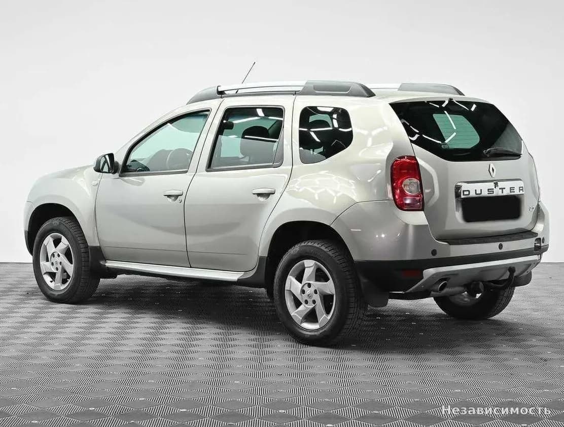 Renault Duster 2014 с пробегом — фото 4