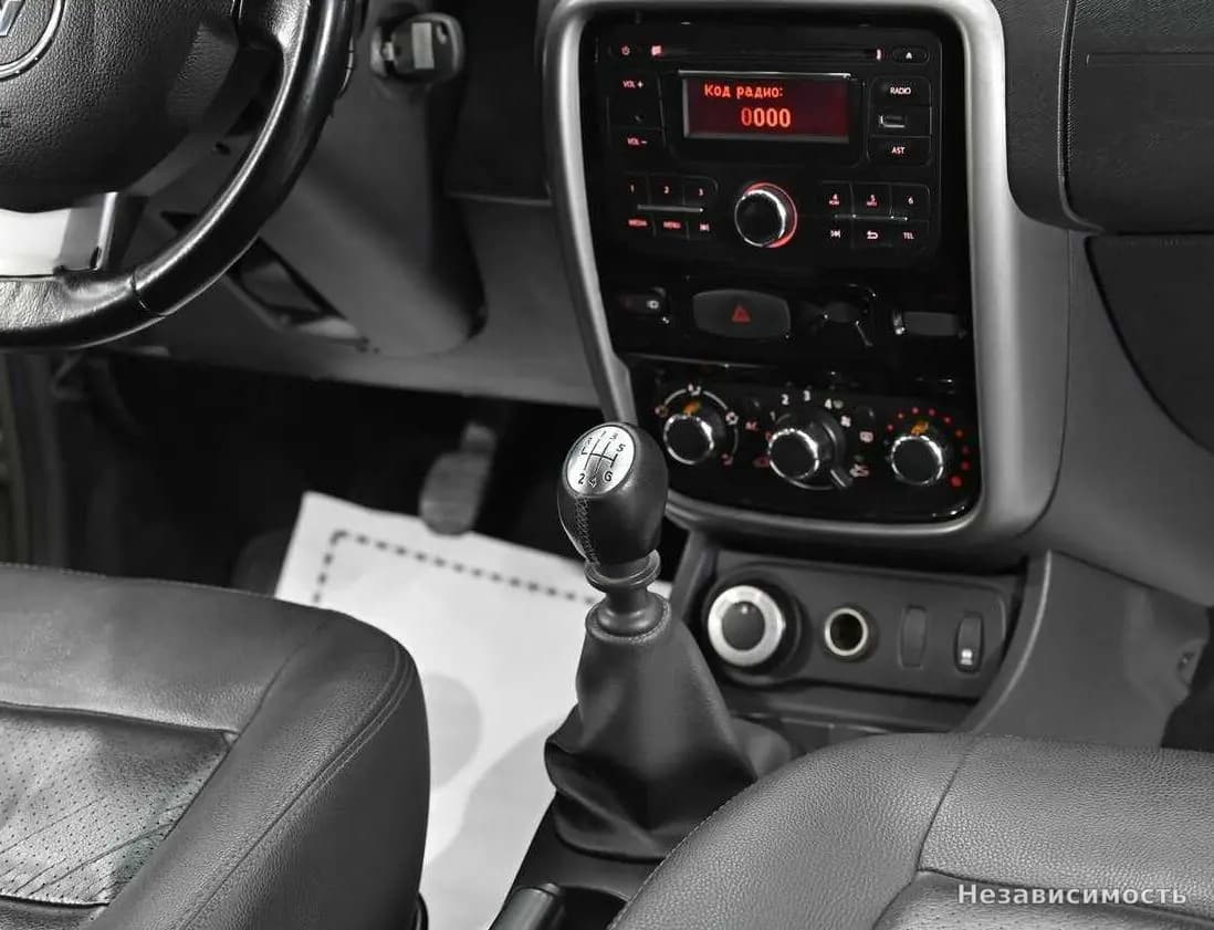 Renault Duster 2014 с пробегом — фото 9