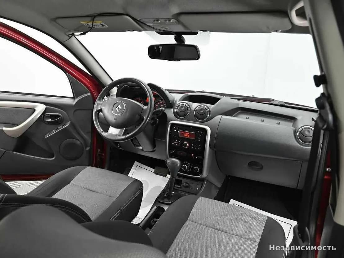 Renault Duster 2014 с пробегом — фото 6