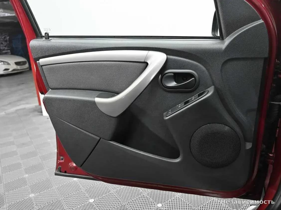 Renault Duster 2014 с пробегом — фото 7