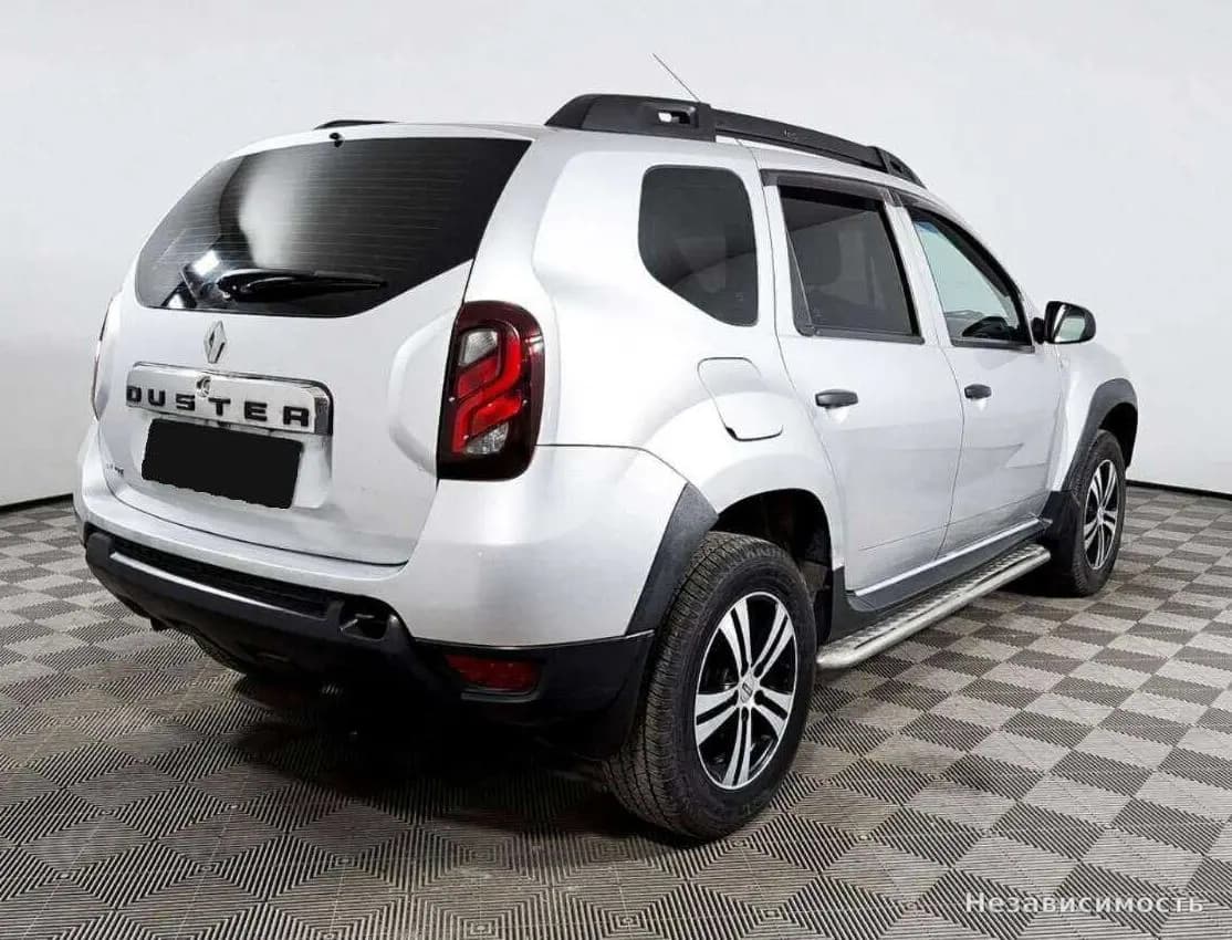Renault Duster 2015 с пробегом — фото 4