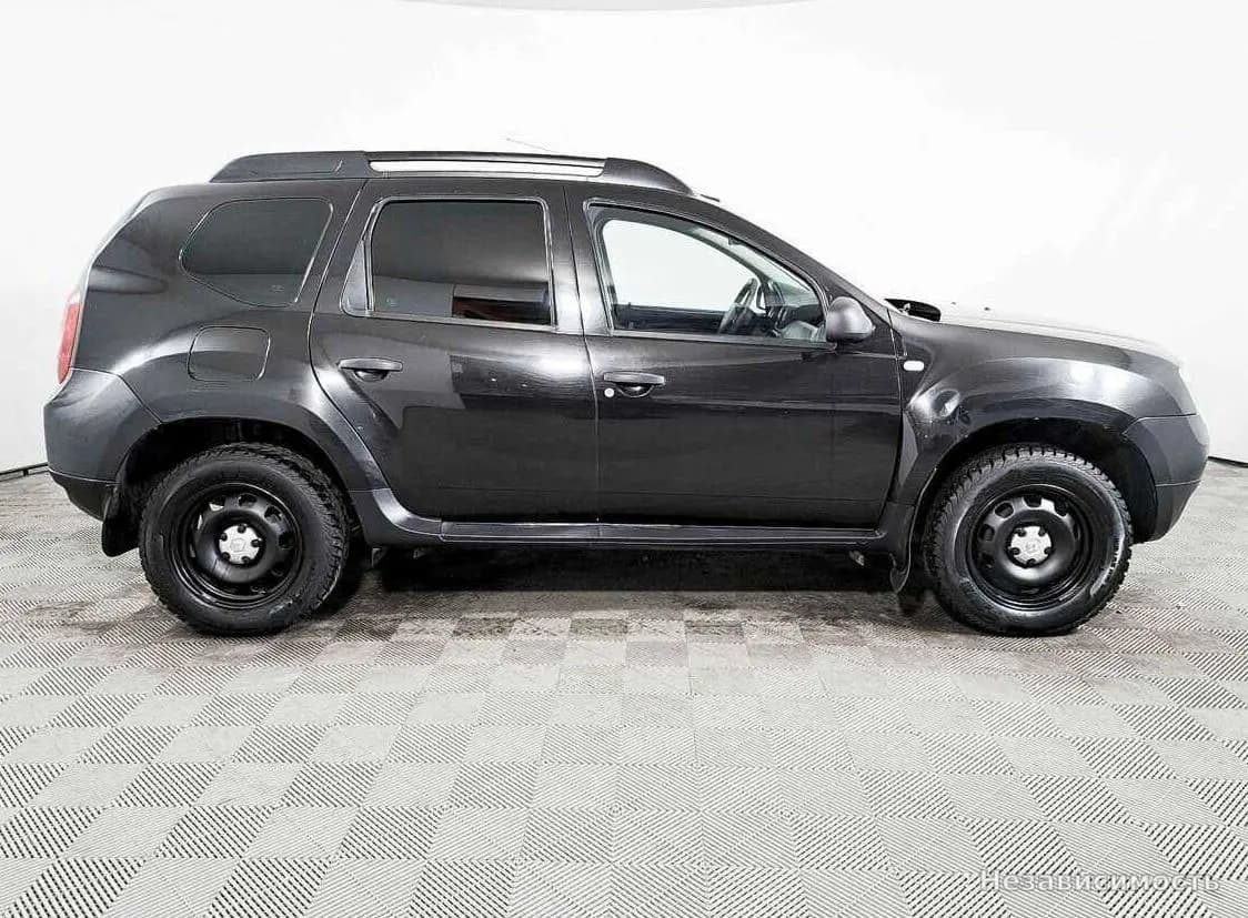 Renault Duster 2012 с пробегом — фото 4