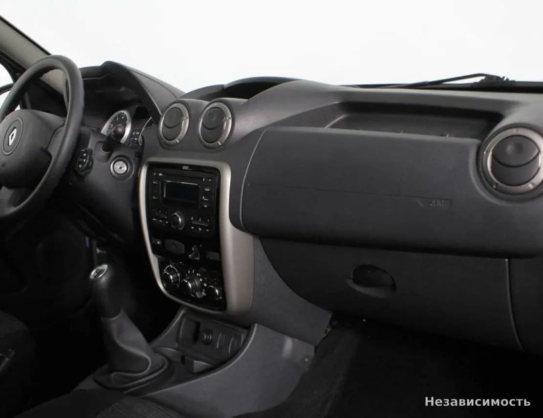 Renault Duster 2015 с пробегом — фото 6