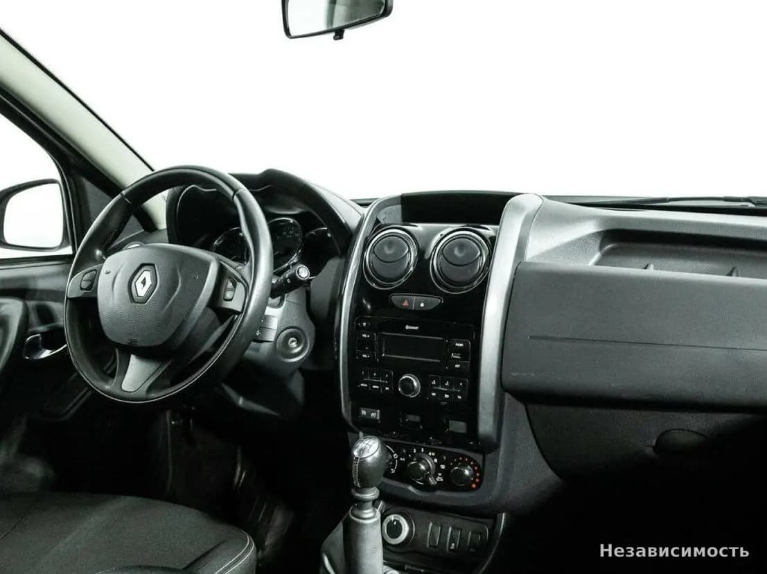 Renault Duster 2017 с пробегом — фото 9