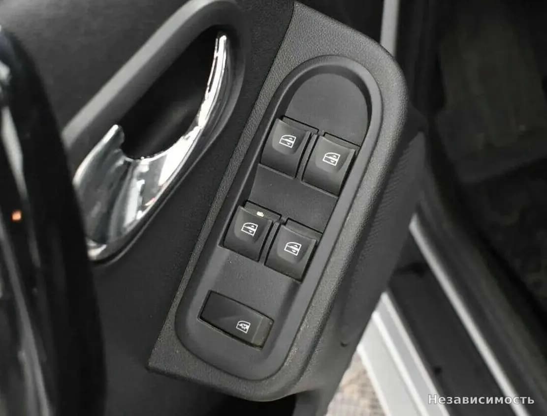 Renault Duster 2019 с пробегом — фото 8
