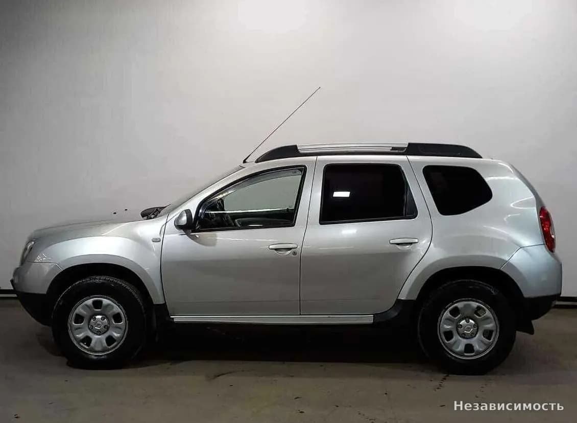 Renault Duster 2012 с пробегом — фото 8