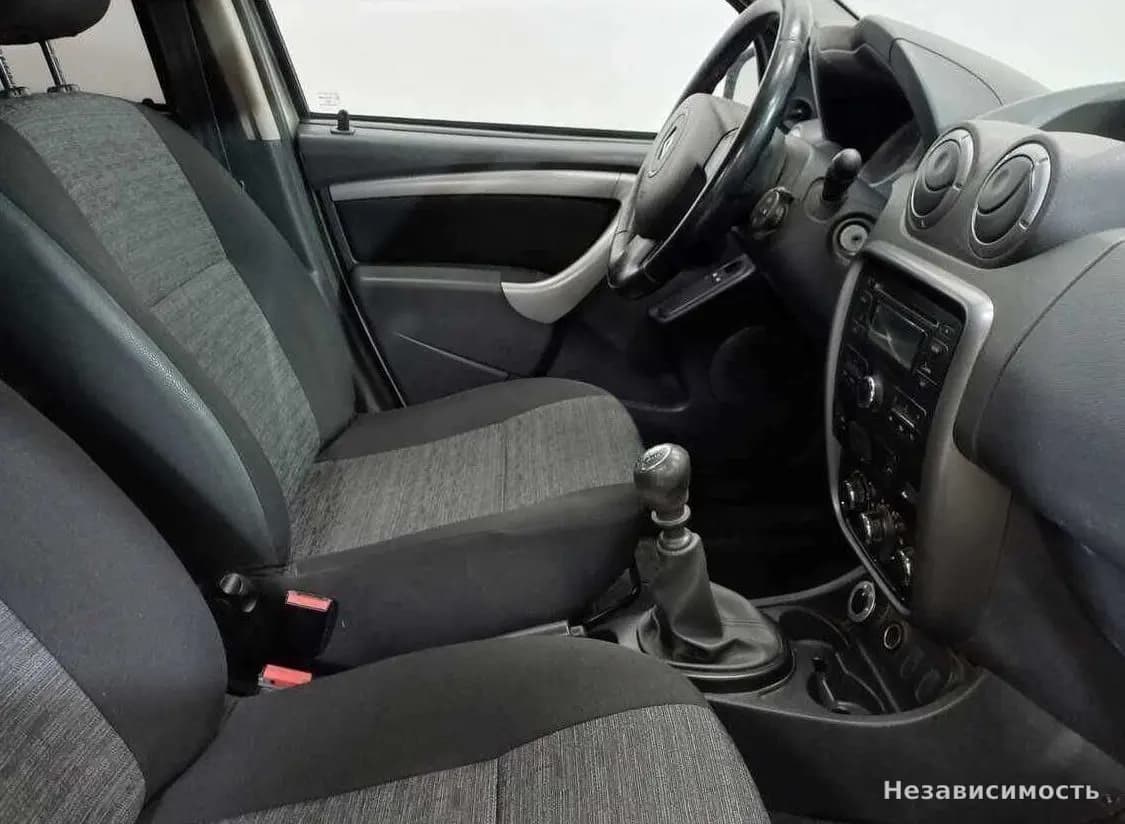 Renault Duster 2014 с пробегом — фото 10
