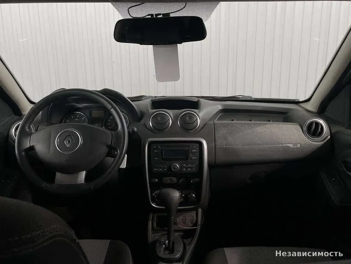 Renault Duster 2012 с пробегом — фото 9