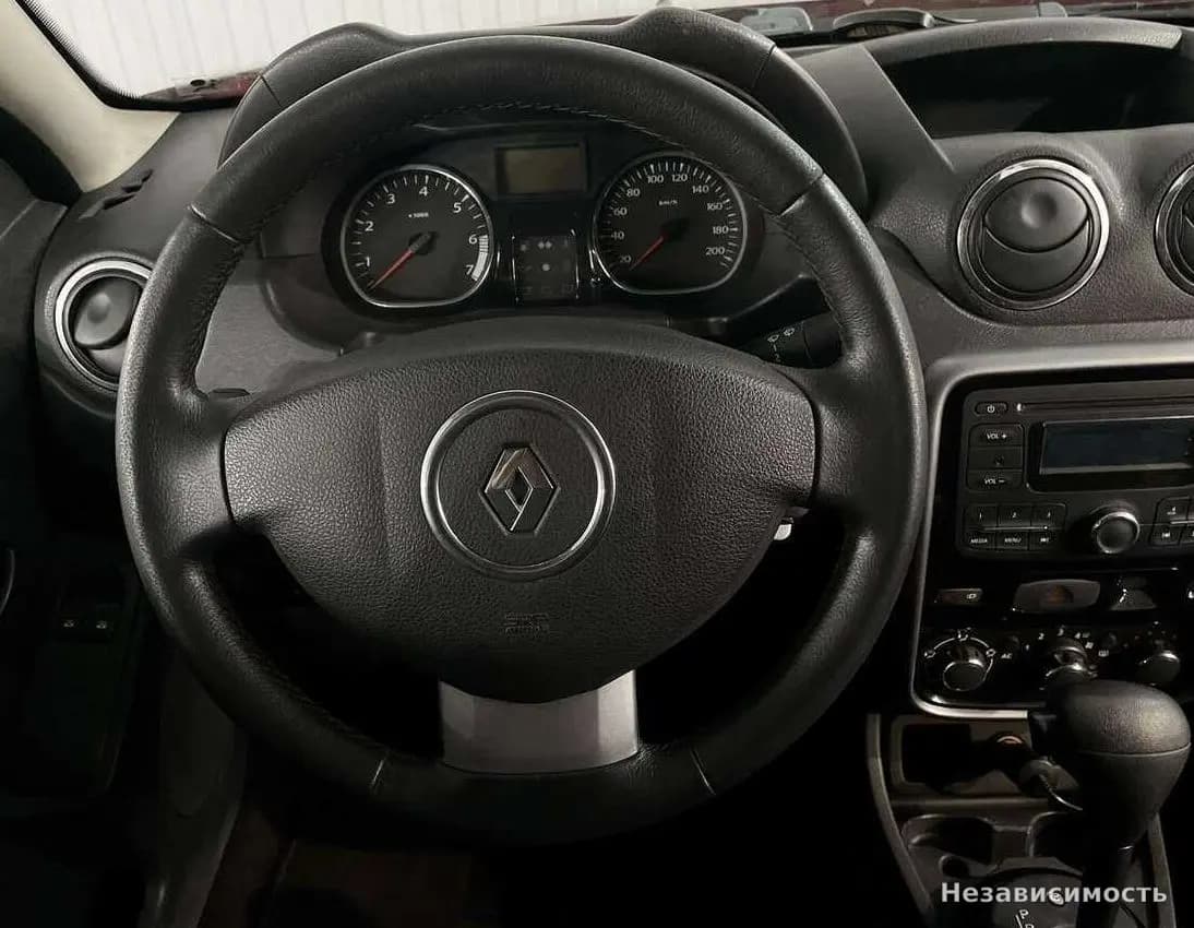 Renault Duster 2012 с пробегом — фото 10