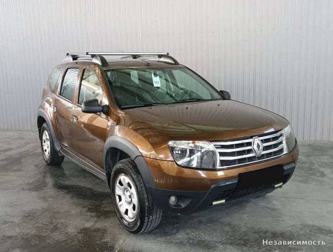 Renault Duster 2012 с пробегом — фото 3