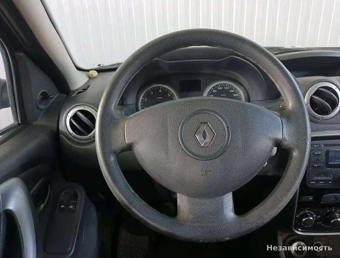 Renault Duster 2012 с пробегом — фото 10
