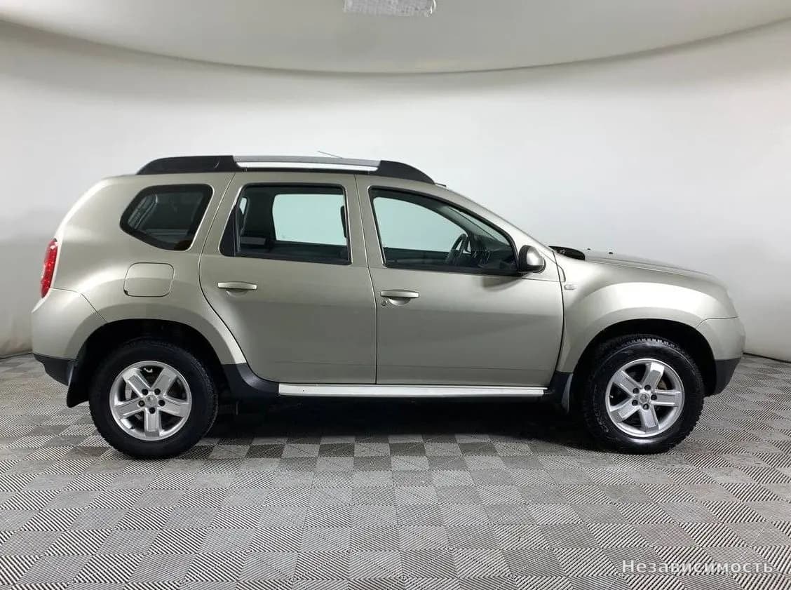 Renault Duster 2013 с пробегом — фото 4
