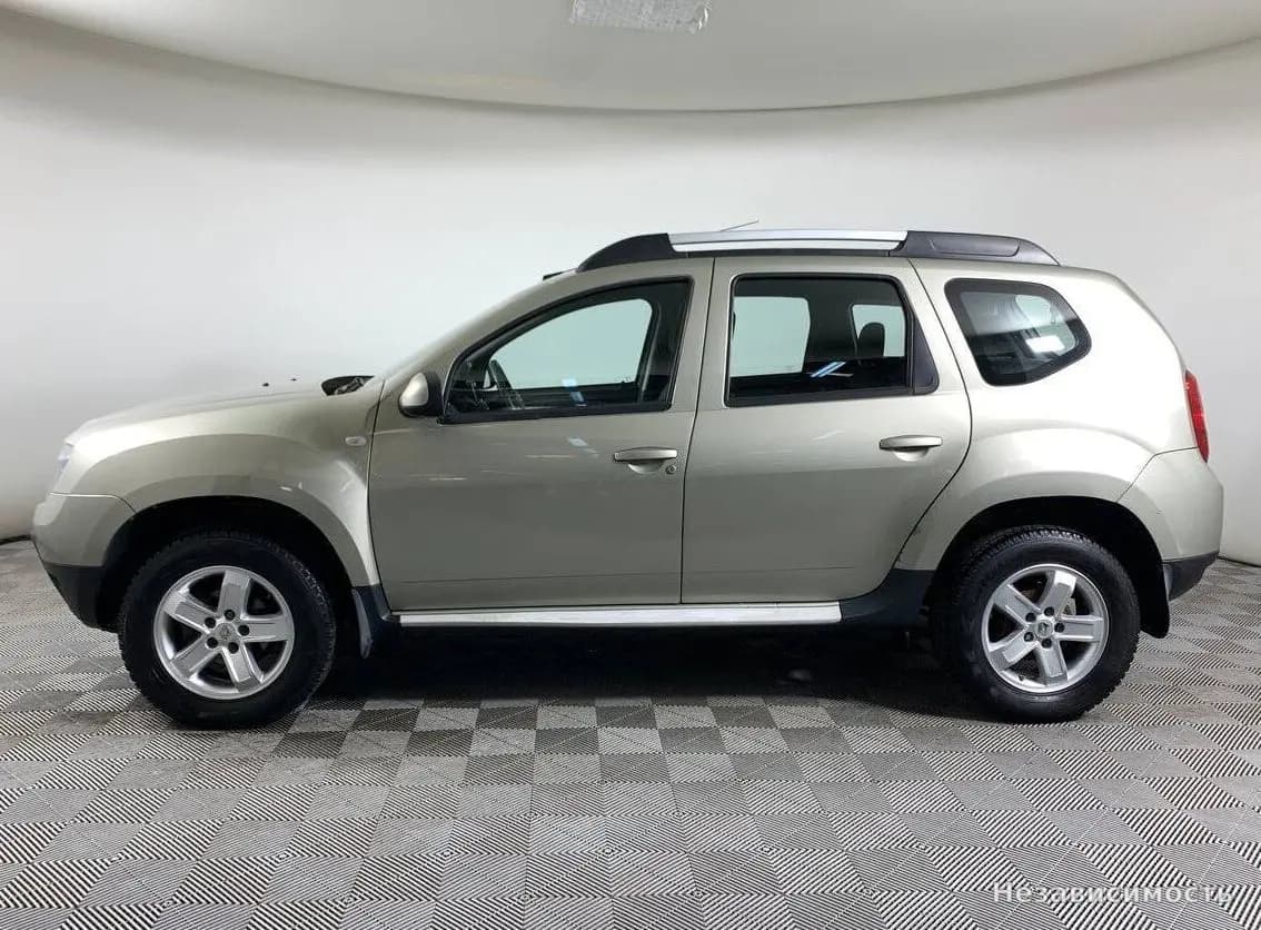 Renault Duster 2013 с пробегом — фото 8
