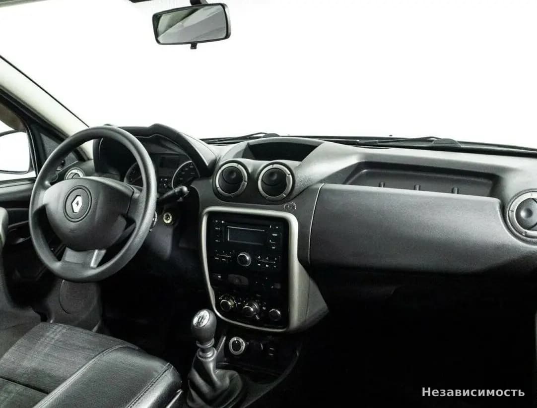 Renault Duster 2014 с пробегом — фото 9
