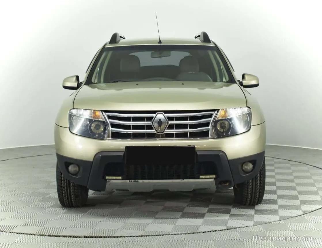 Renault Duster 2012 с пробегом — фото 2