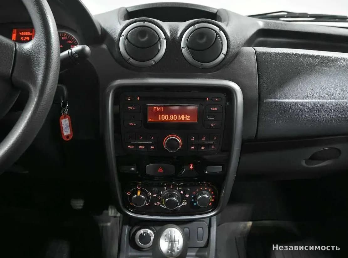 Renault Duster 2014 с пробегом — фото 9