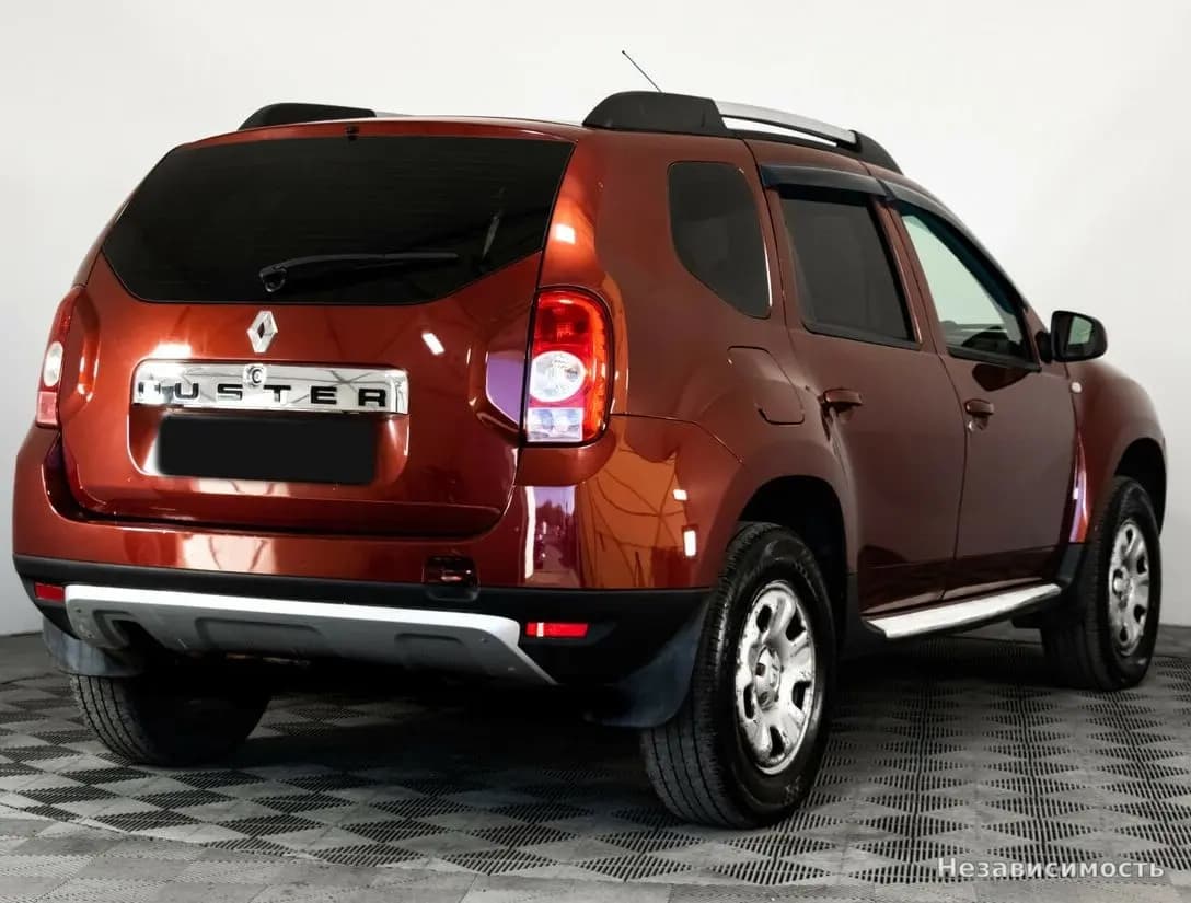 Renault Duster 2014 с пробегом — фото 4