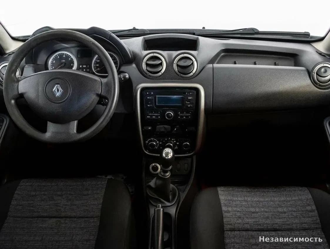 Renault Duster 2014 с пробегом — фото 8
