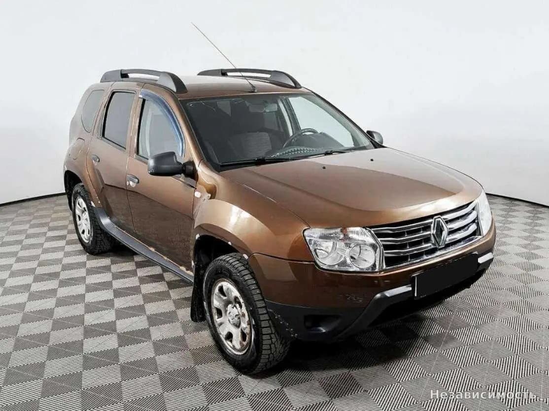 Renault Duster 2012 с пробегом — фото 3