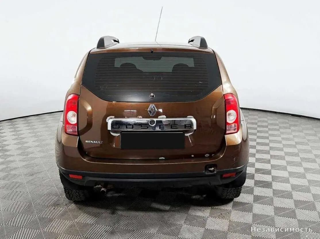 Renault Duster 2012 с пробегом — фото 6