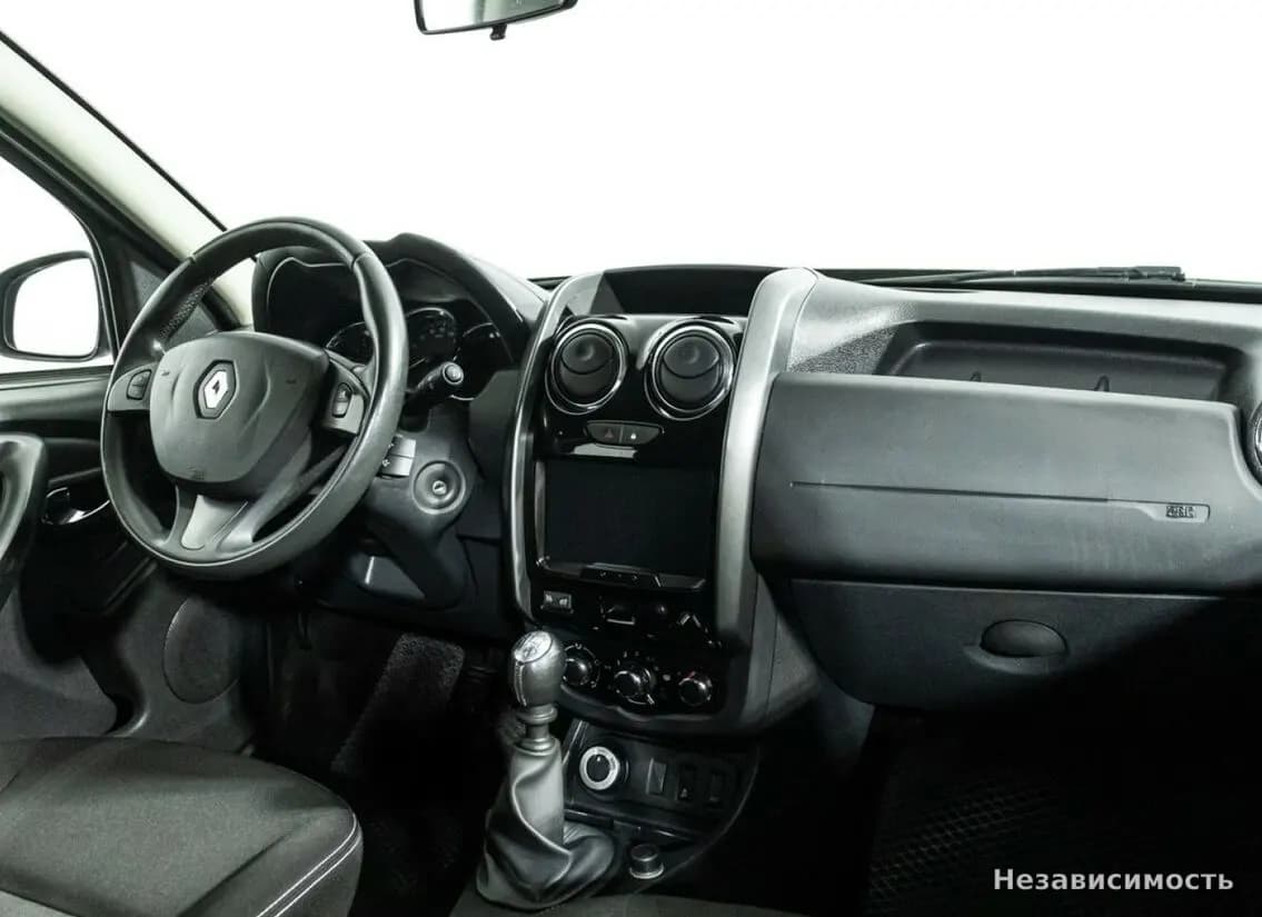 Renault Duster 2018 с пробегом — фото 9