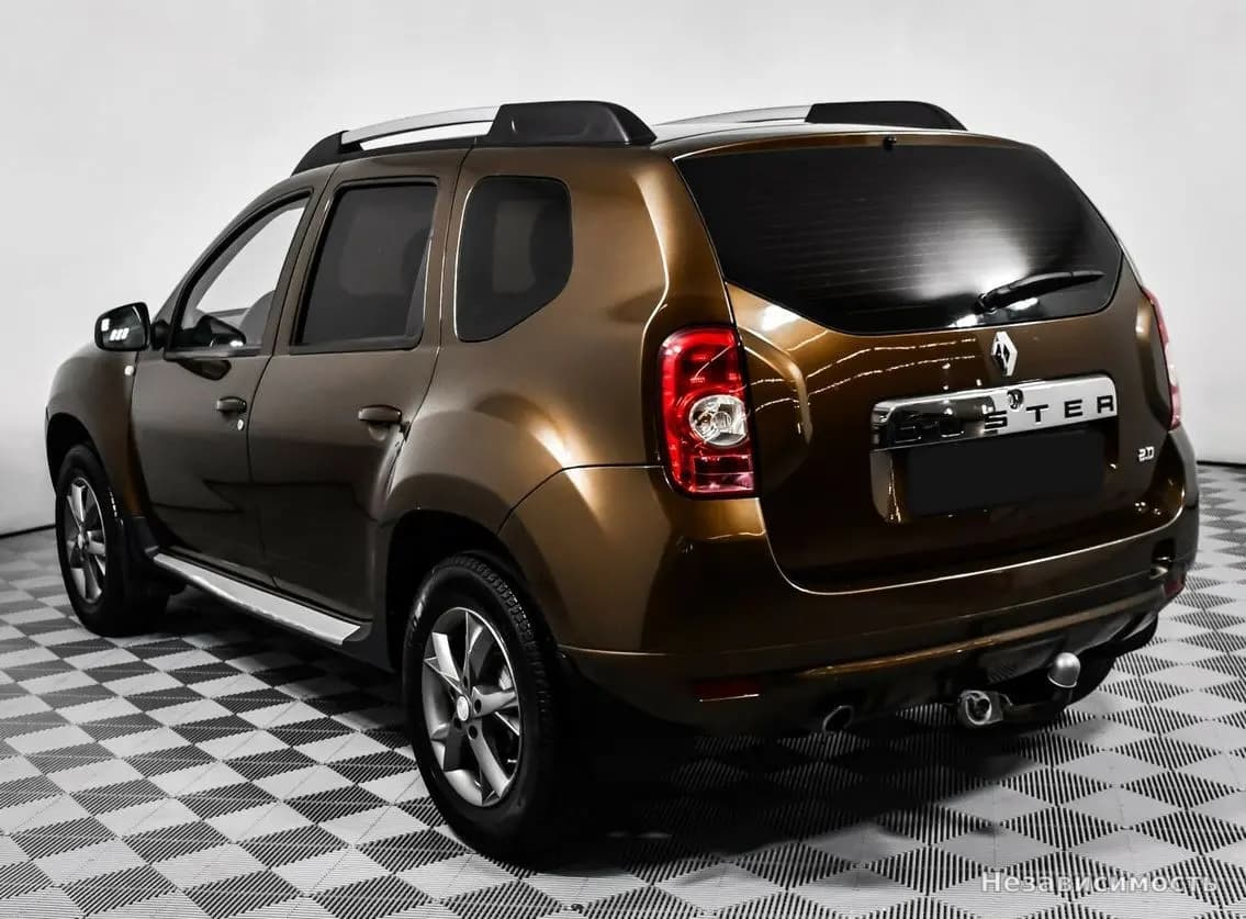 Renault Duster 2015 с пробегом — фото 7