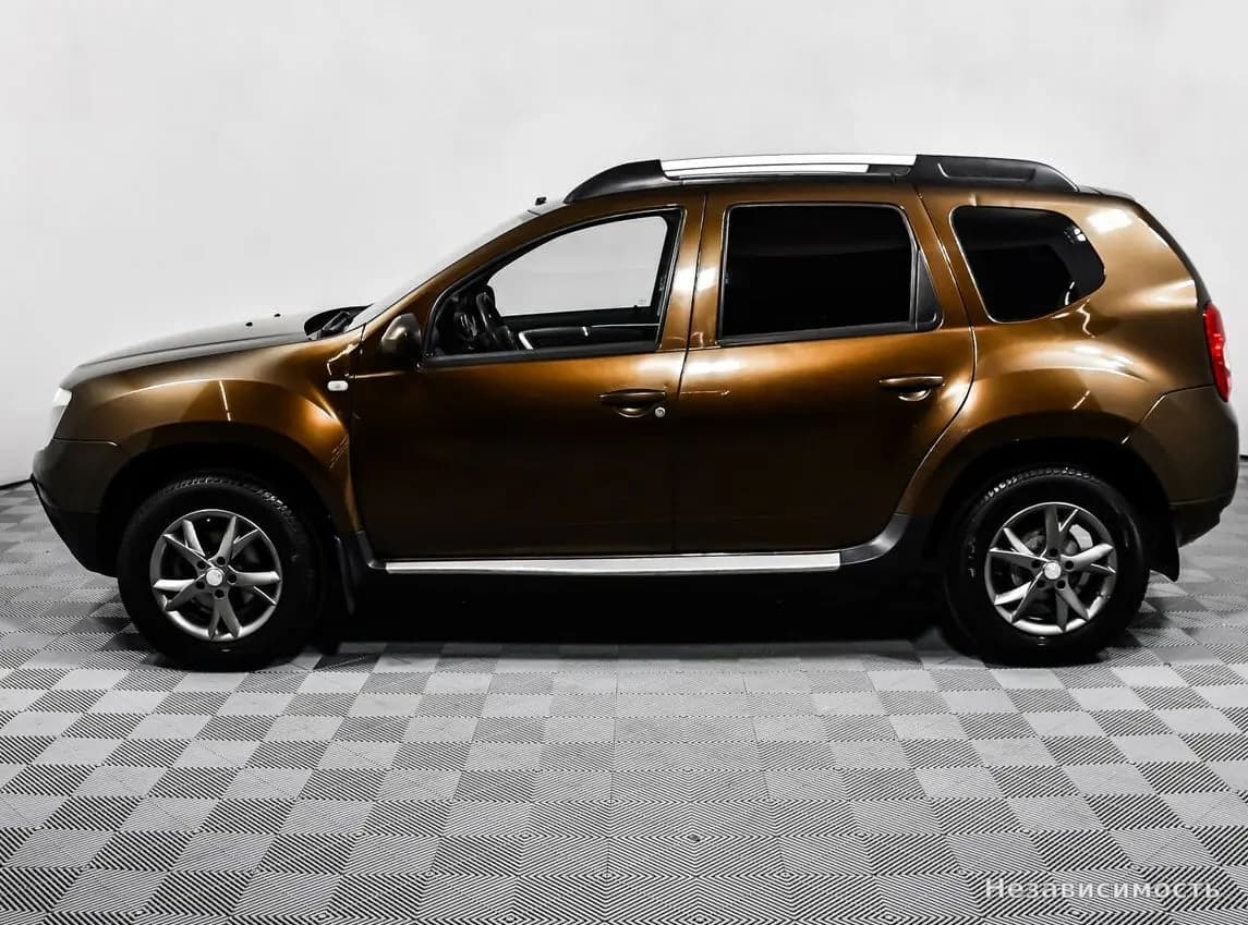 Renault Duster 2015 с пробегом — фото 8