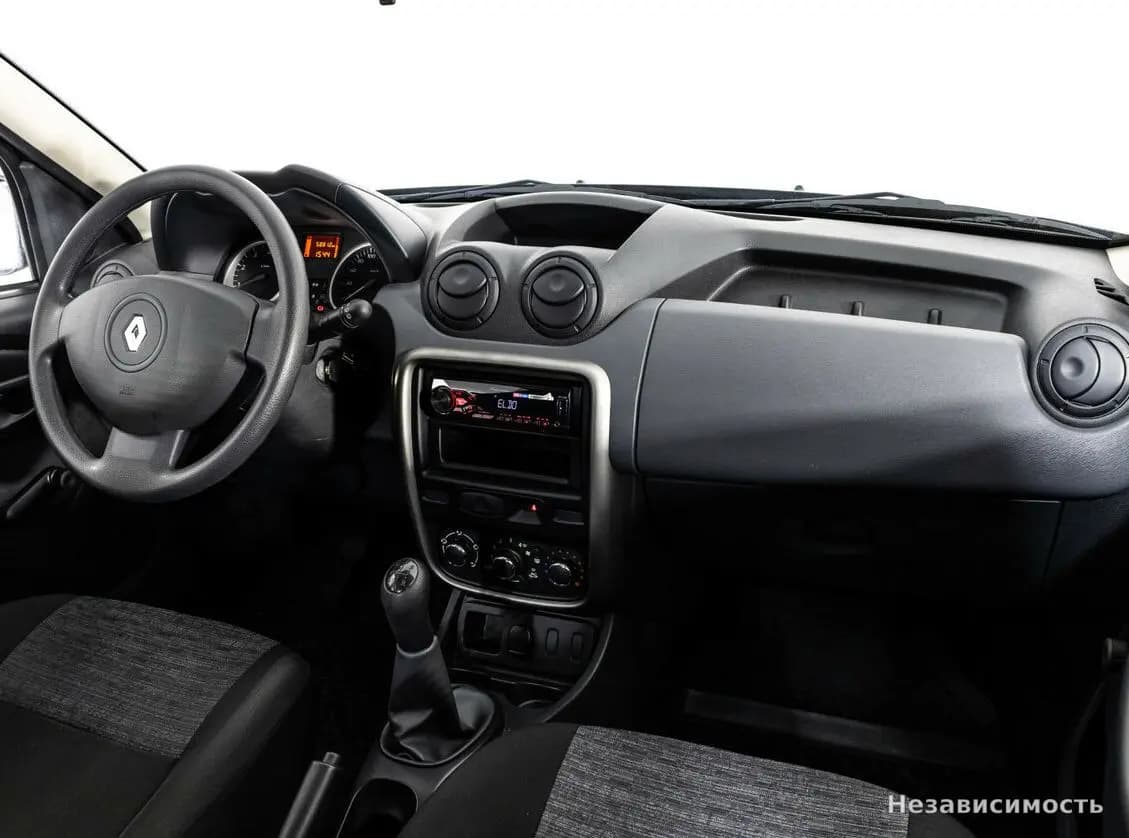 Renault Duster 2014 с пробегом — фото 7