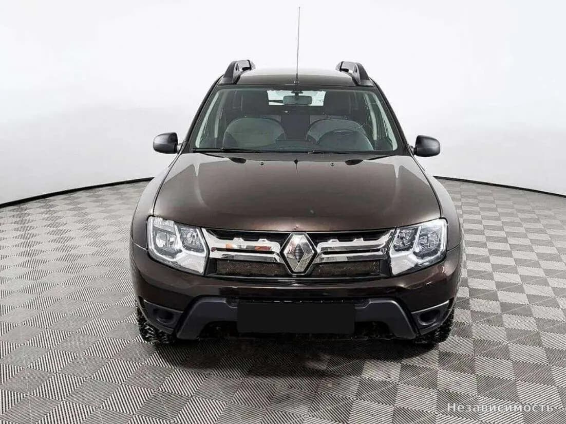 Renault Duster 2018 с пробегом — фото 2
