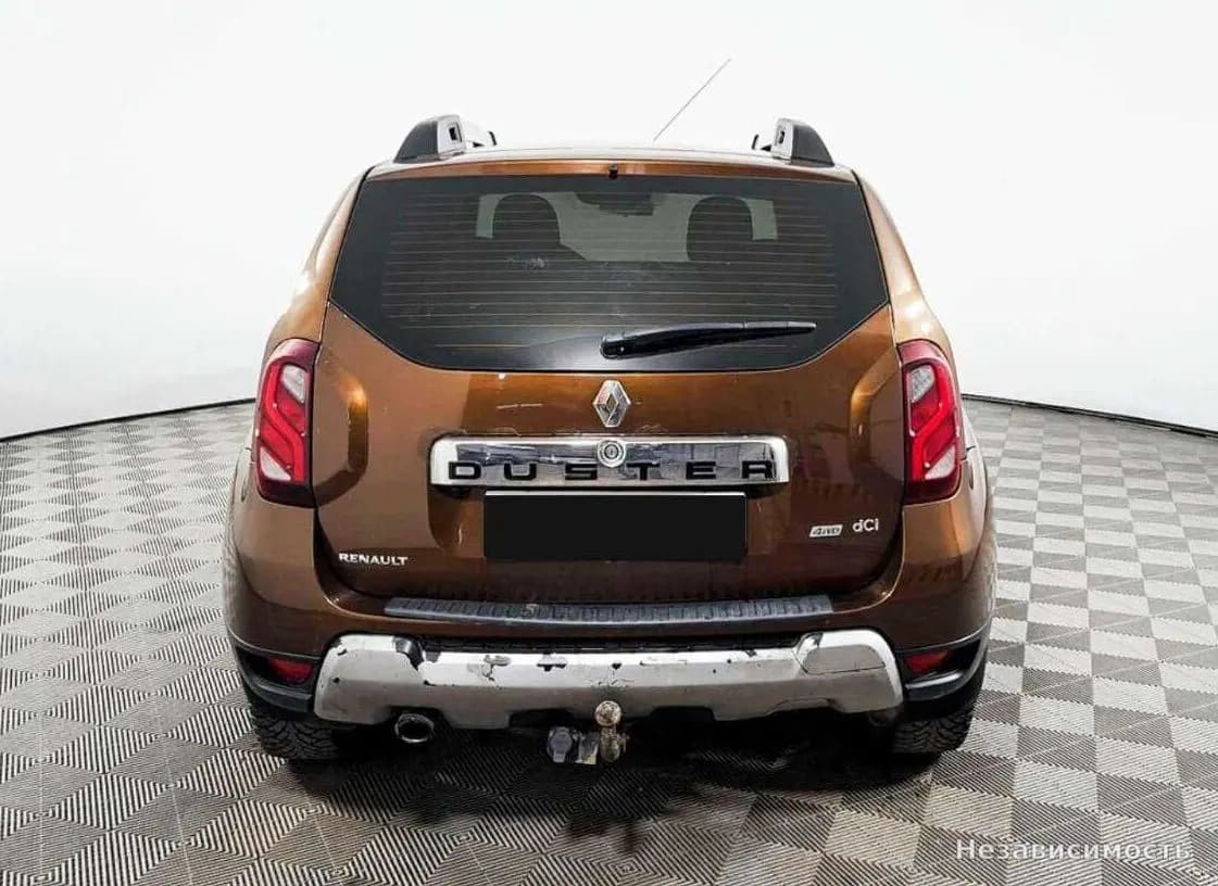 Renault Duster 2015 с пробегом — фото 4