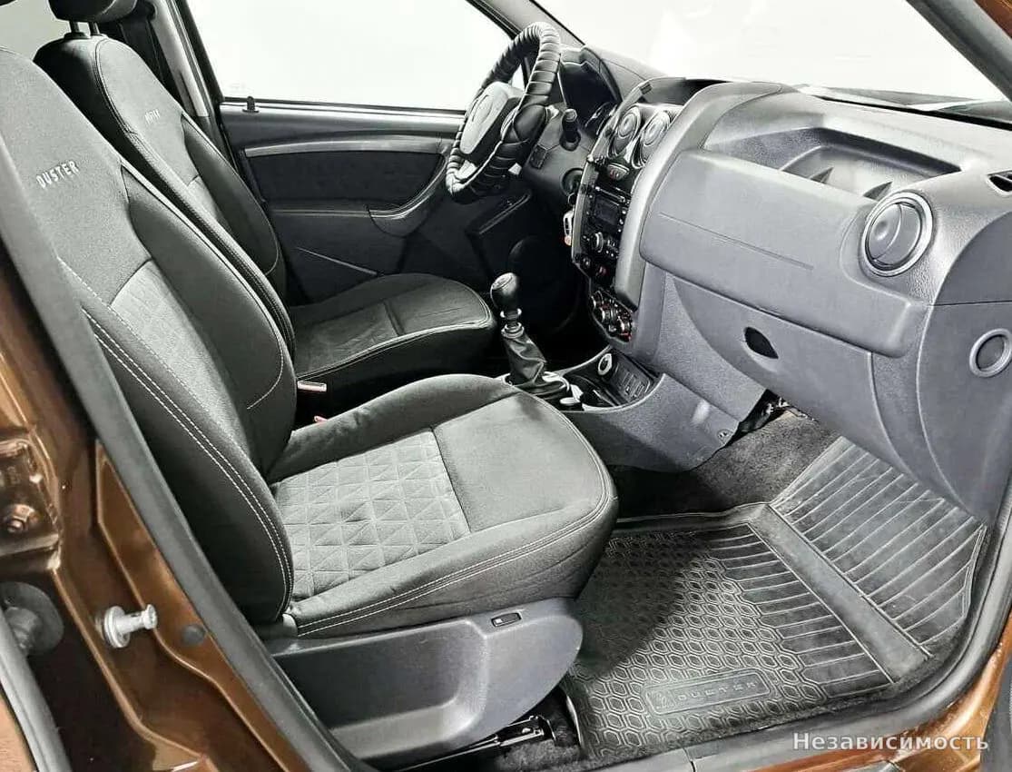 Renault Duster 2015 с пробегом — фото 6