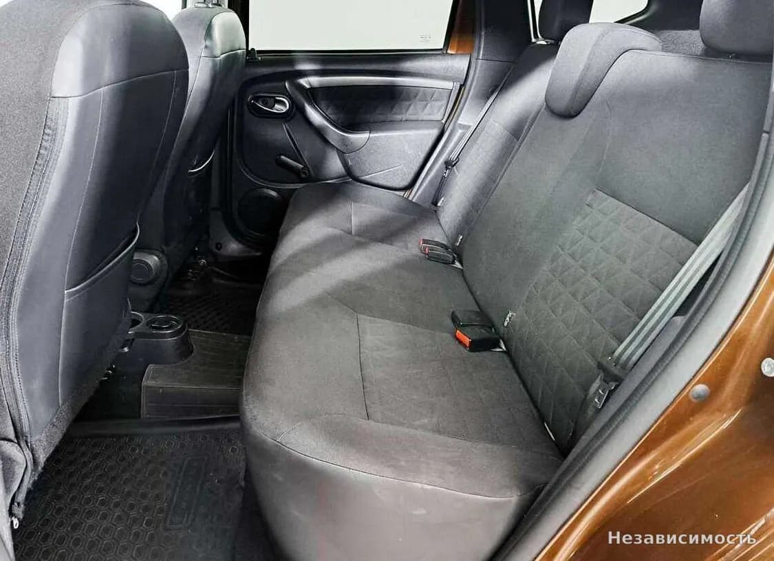 Renault Duster 2015 с пробегом — фото 7
