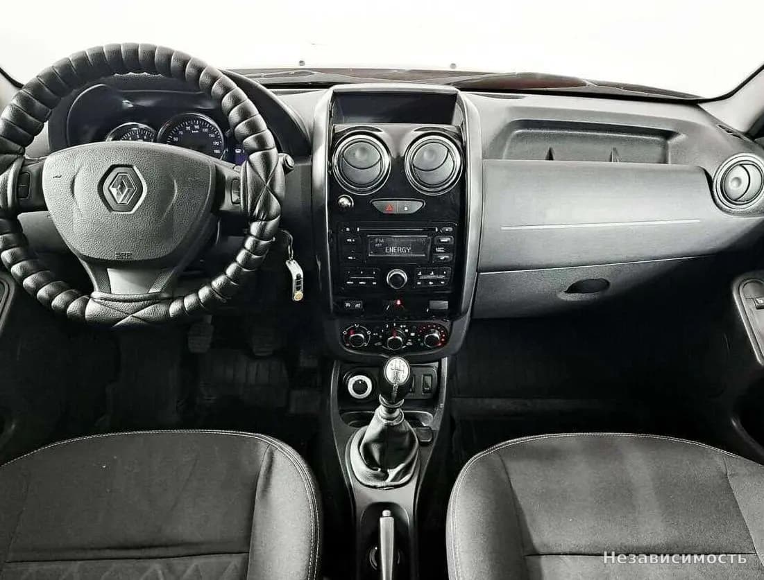 Renault Duster 2015 с пробегом — фото 9