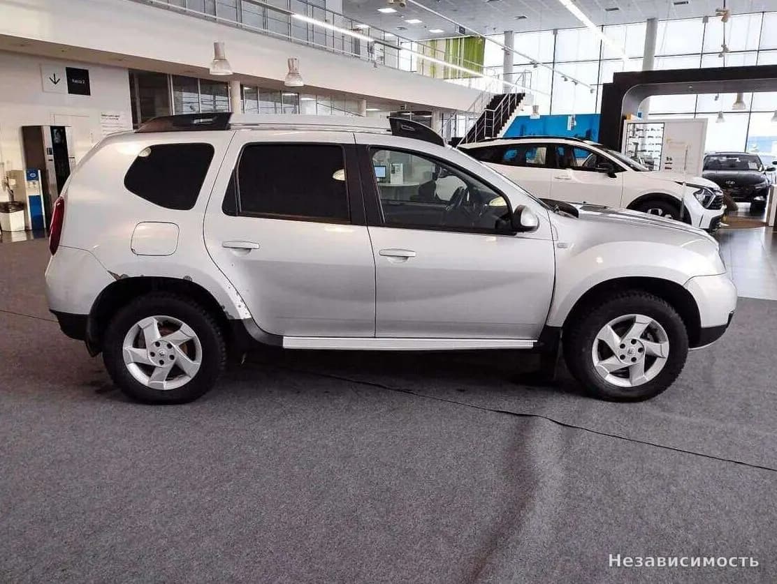 Renault Duster 2019 с пробегом — фото 4